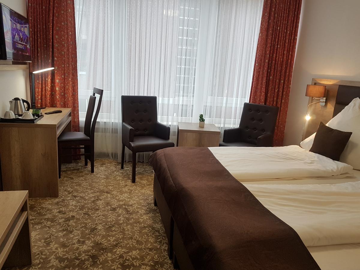 Park Hotel Bad Zwischenahn Bagian luar foto